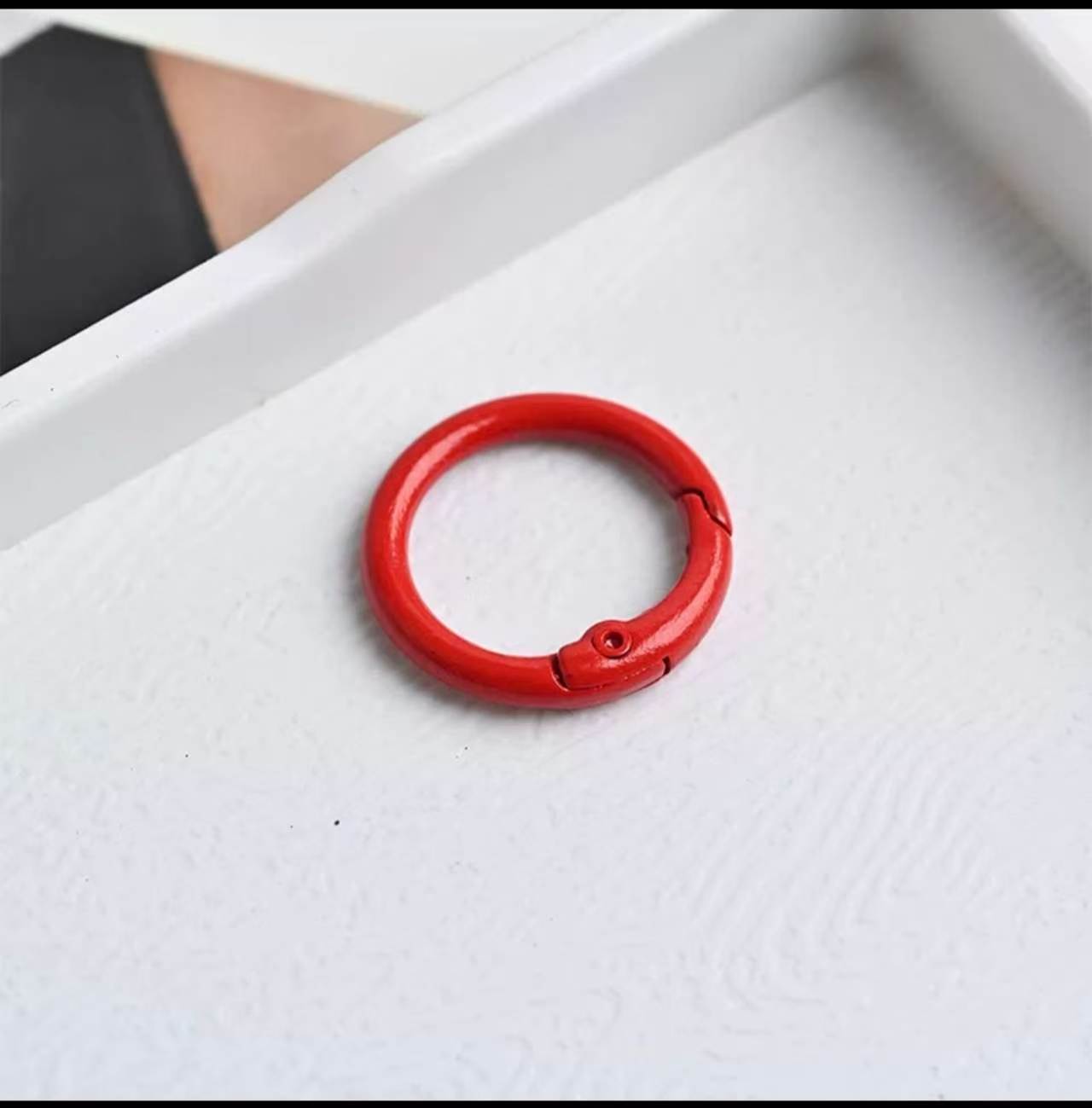 DIY Color Painted Spring Clasps
