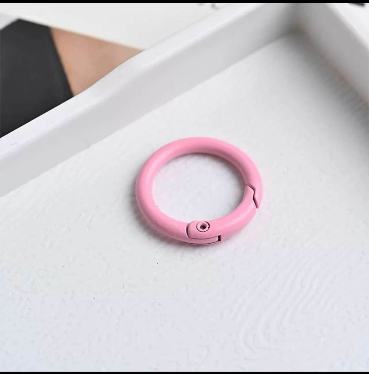 DIY Color Painted Spring Clasps